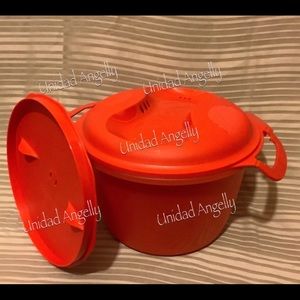 Tupperware Microwave Rice Cooker/Steamer Red